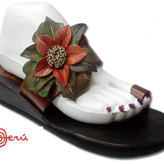 INCA PERUVIAN ANDEAN SANDALS OF LEATHER